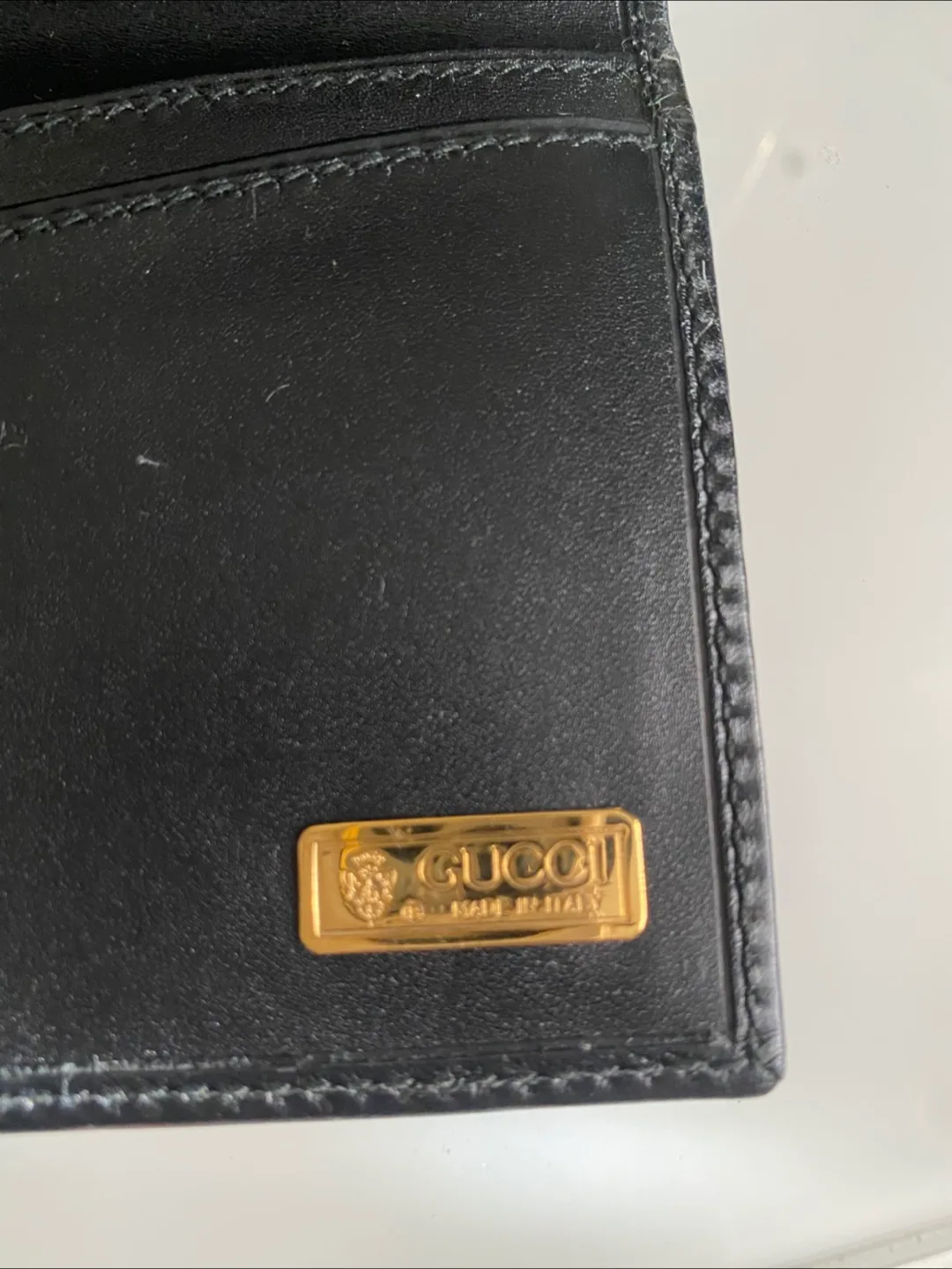 Excellent condition Gucci Vintage wallet image indicator(5)
