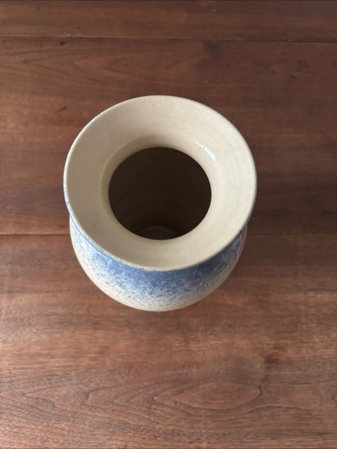 Vintage Pottery Vase with Floral Design image indicator(6)