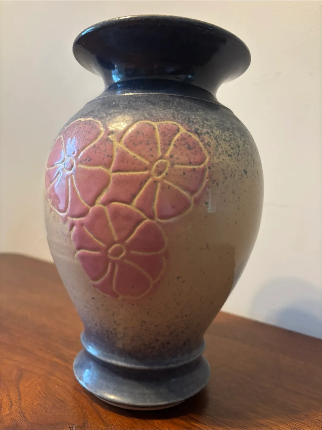 Vintage Pottery Vase with Floral Design image indicator(7)