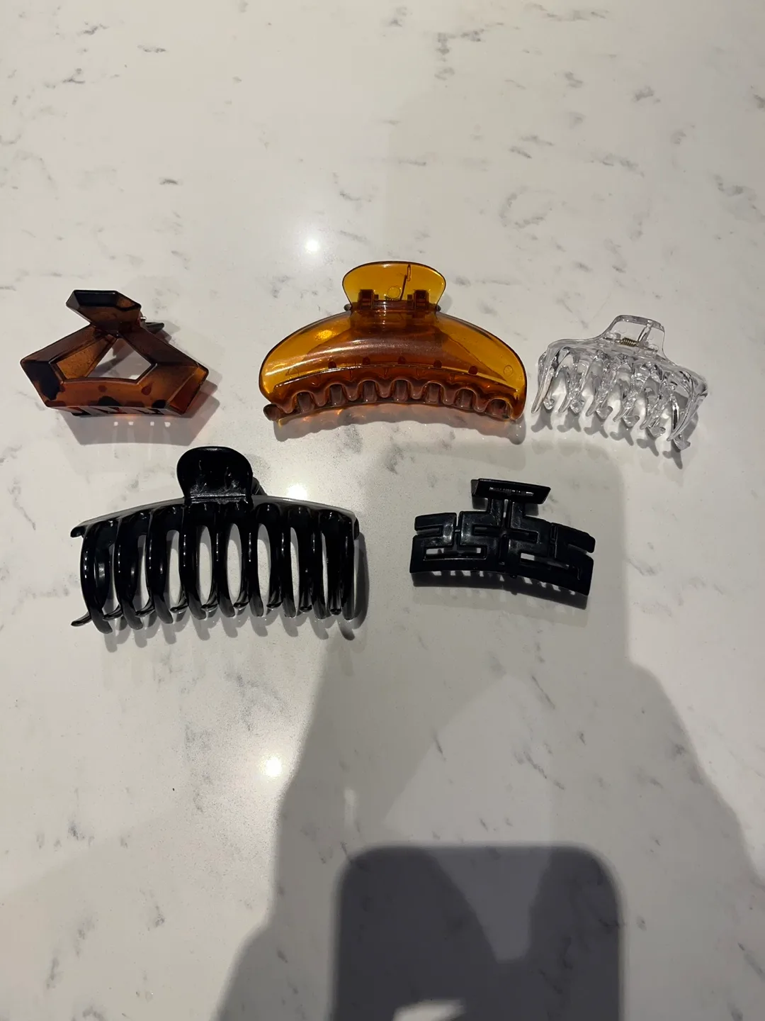 Five Assorted Hair Clamps thumbnail