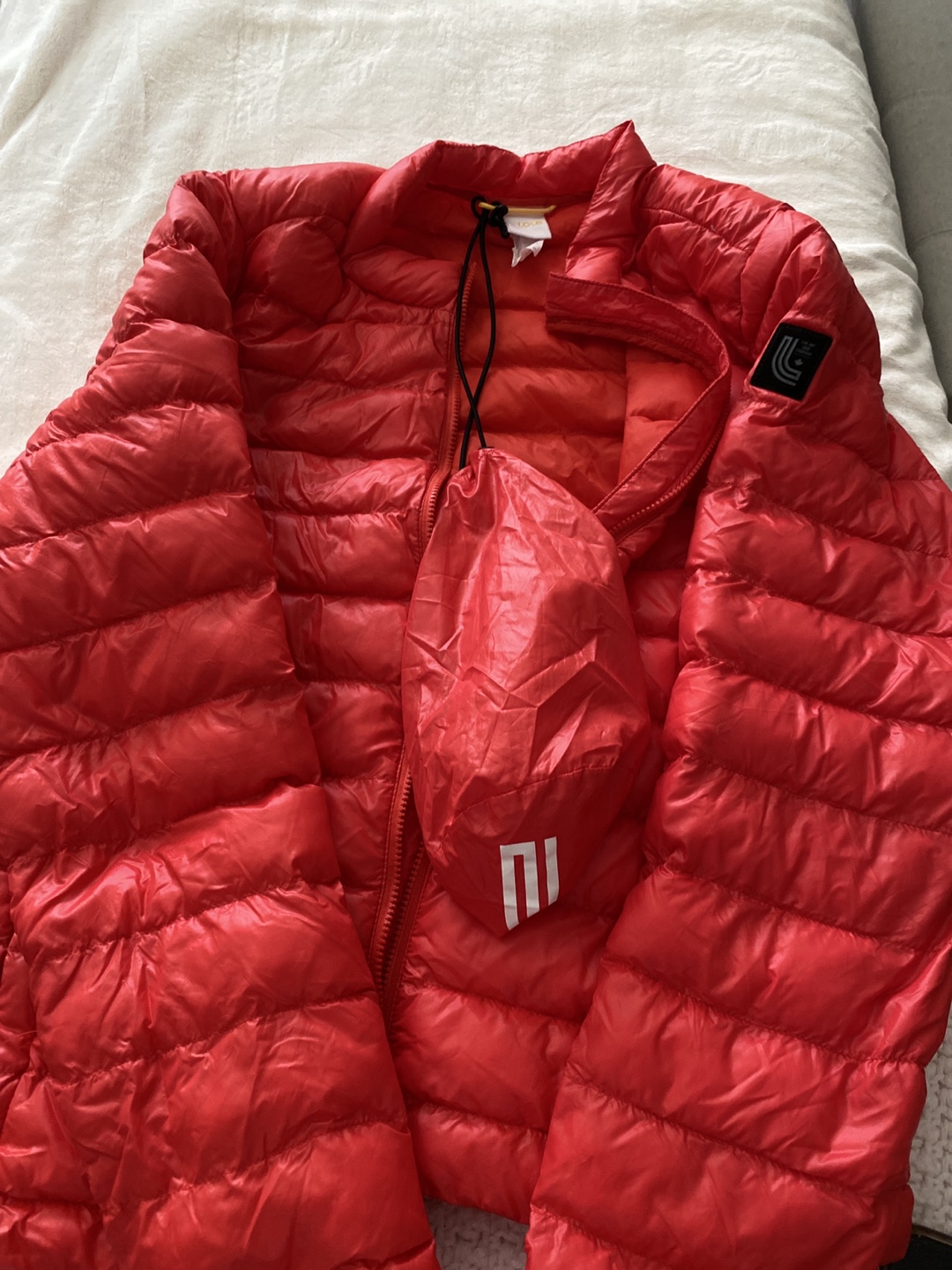 Red Lolë puffer jacket - photo 2