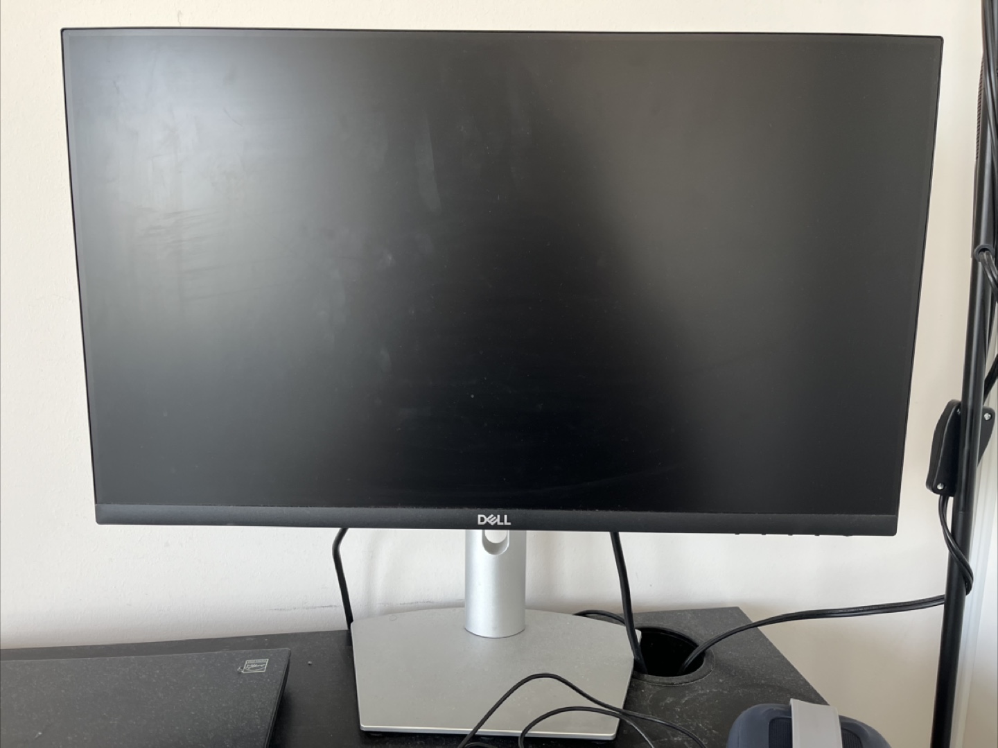 Dell 24 inch Monitor - photo 3