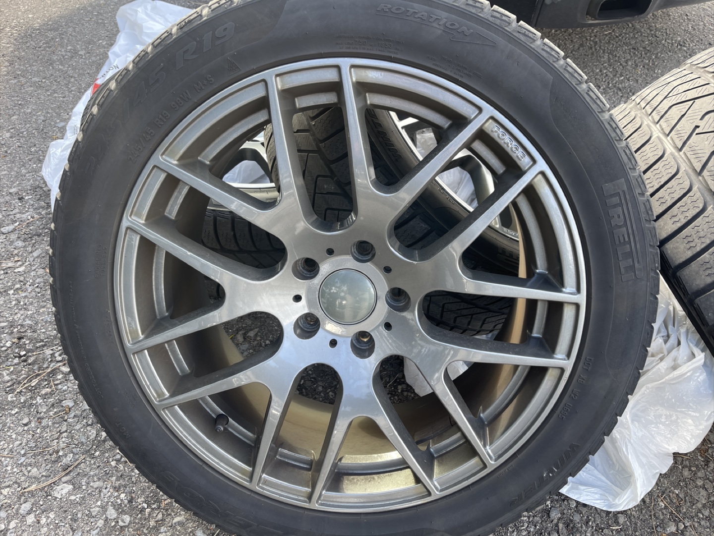 BMW 245/45R19 Winter Tire & Alloy Rim Set - photo 2