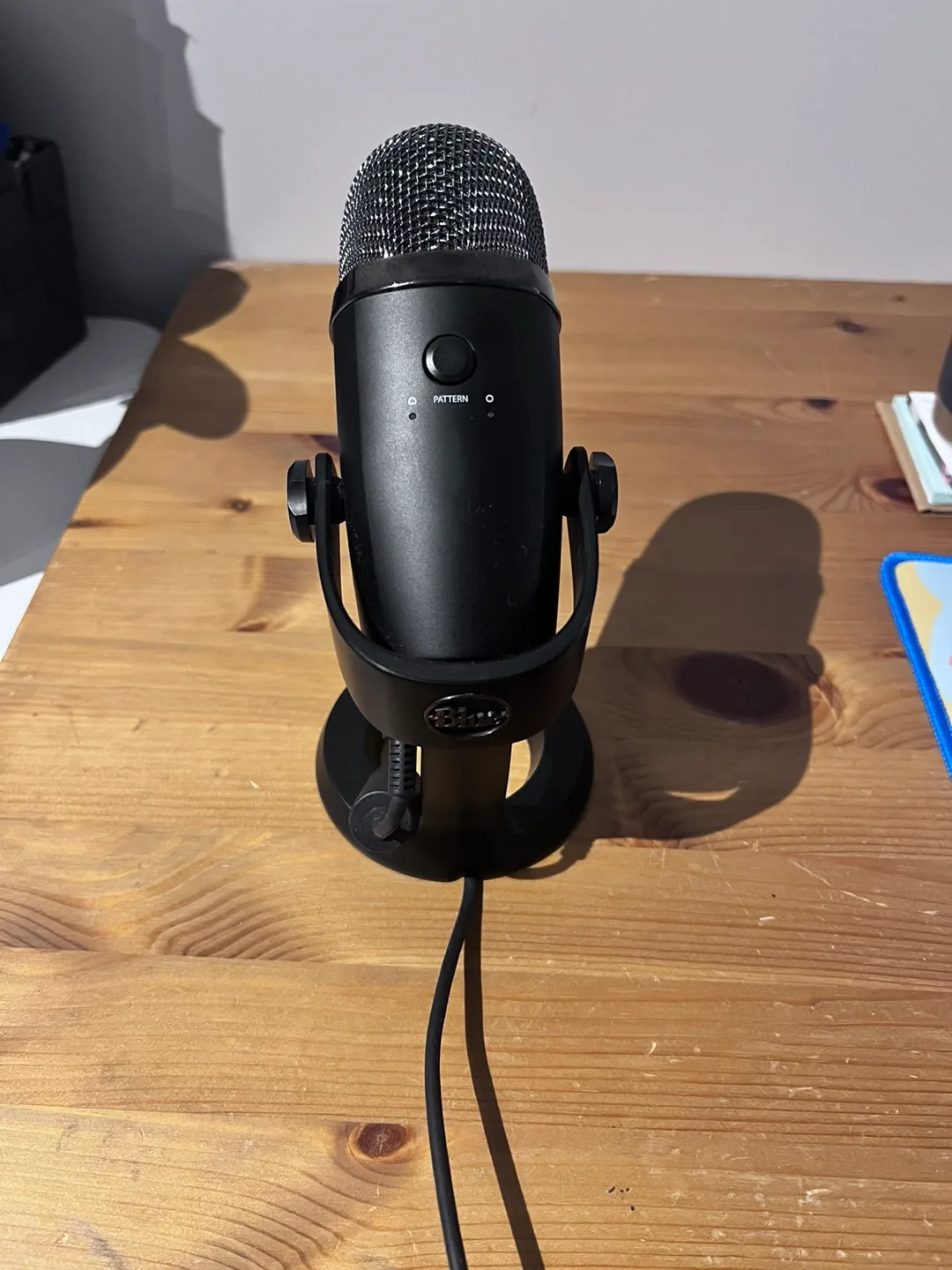 Blue Yeti Microphone thumbnail