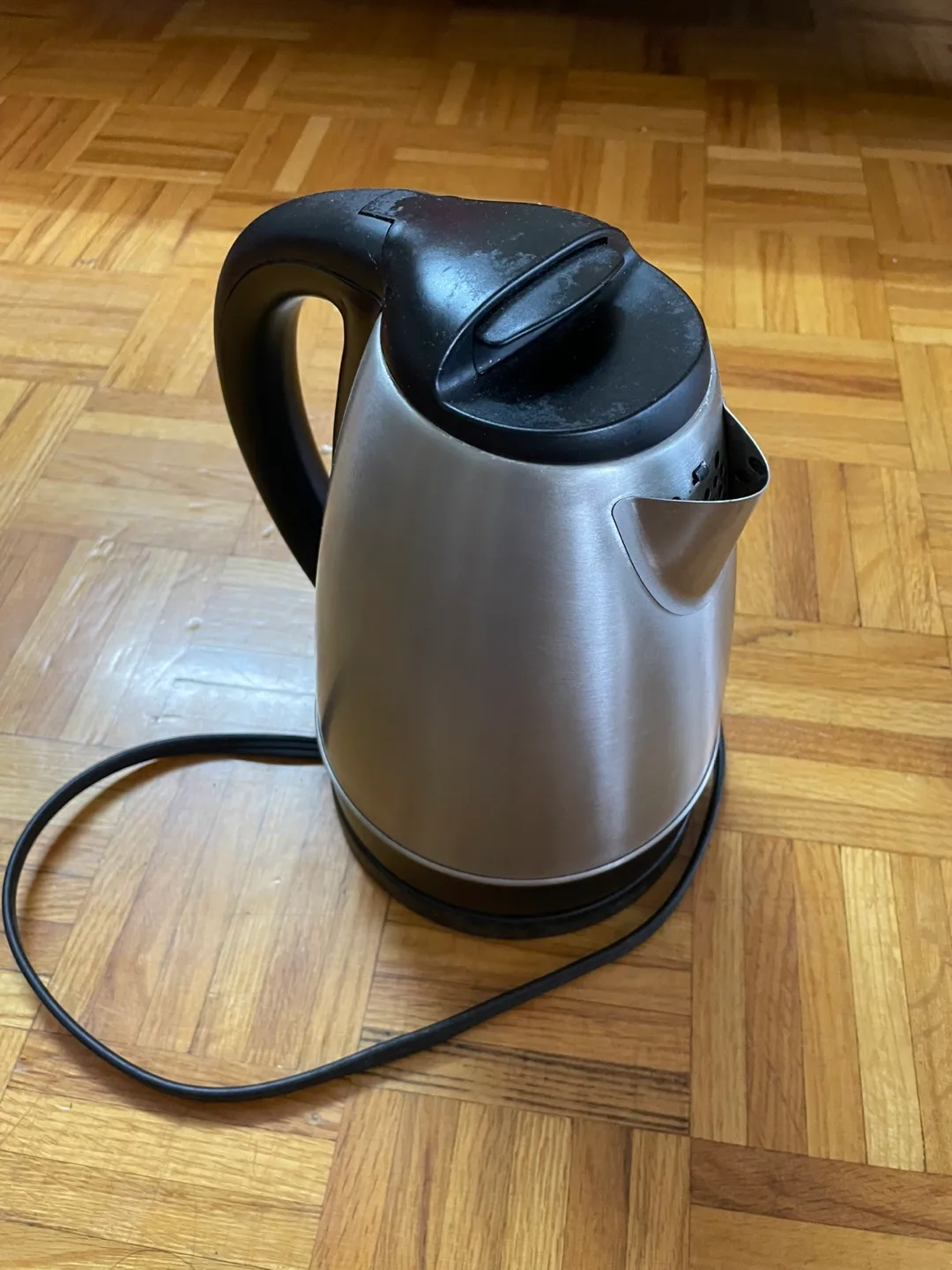 Hamilton Beach Stainless Steel Electric Kettle thumbnail