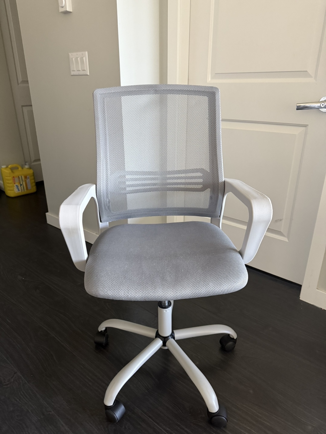 Grey Mesh Office Chair with Wheels