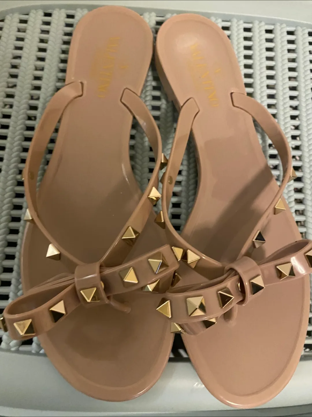 Authentic Valentine Jelly bow thong sandals thumbnail