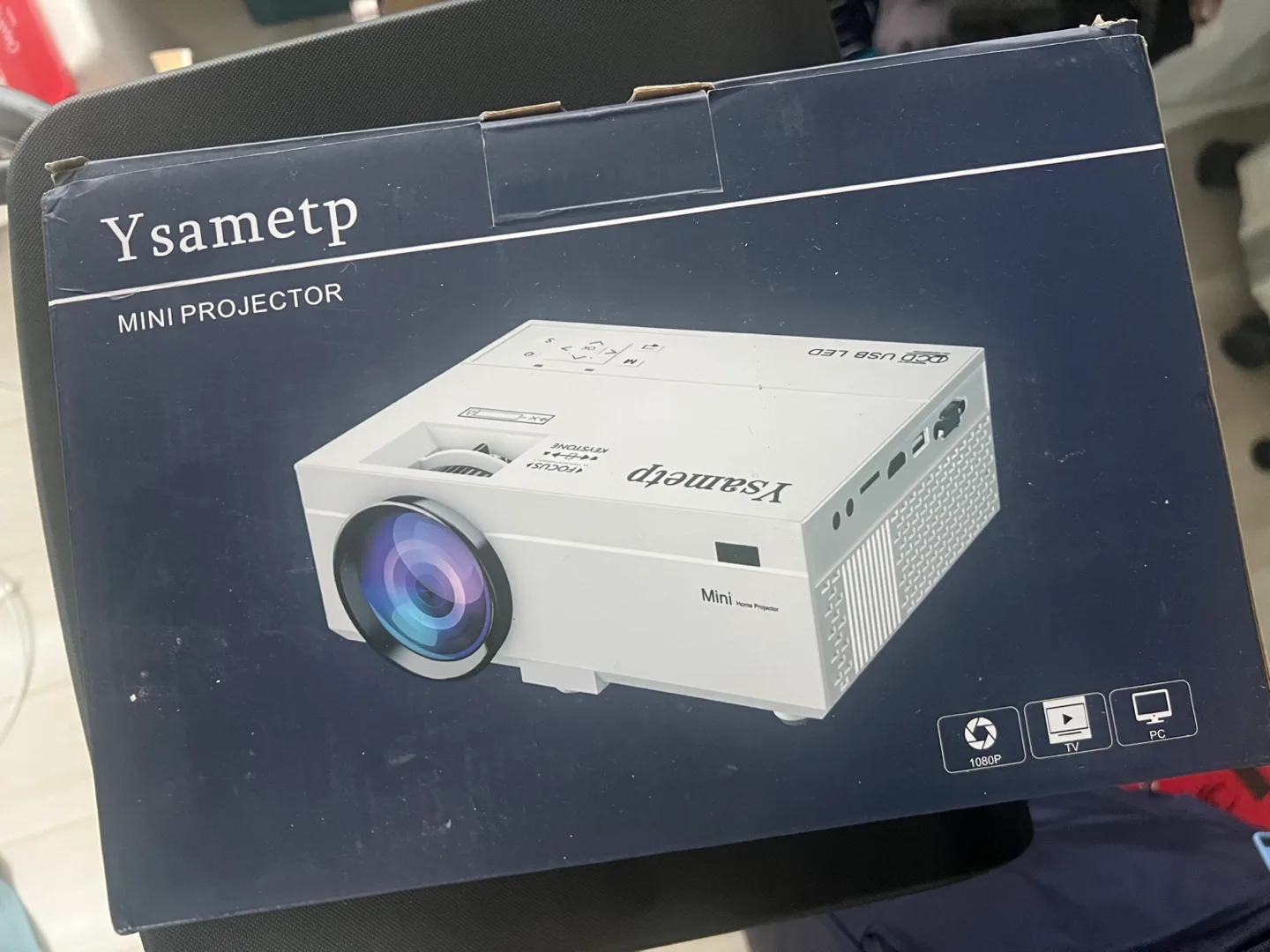 Ysametp Mini Projector thumbnail