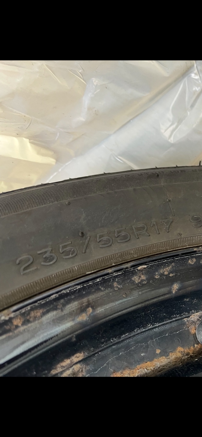Used 235/55R17 Winter Tire on Steel Rim - photo 4