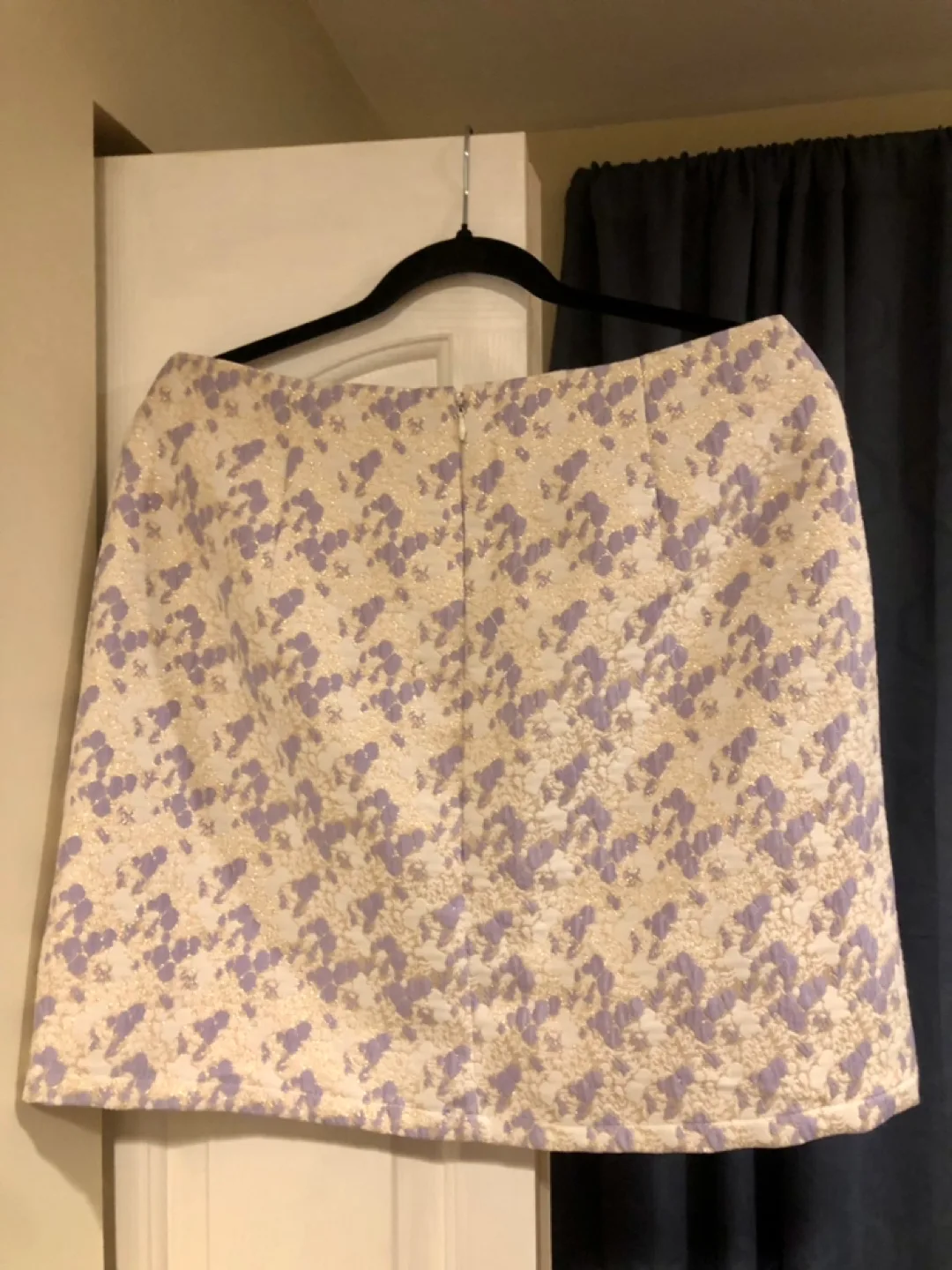 Pieces Size XL Purple and Gold Patterned Skirt image indicator(2)