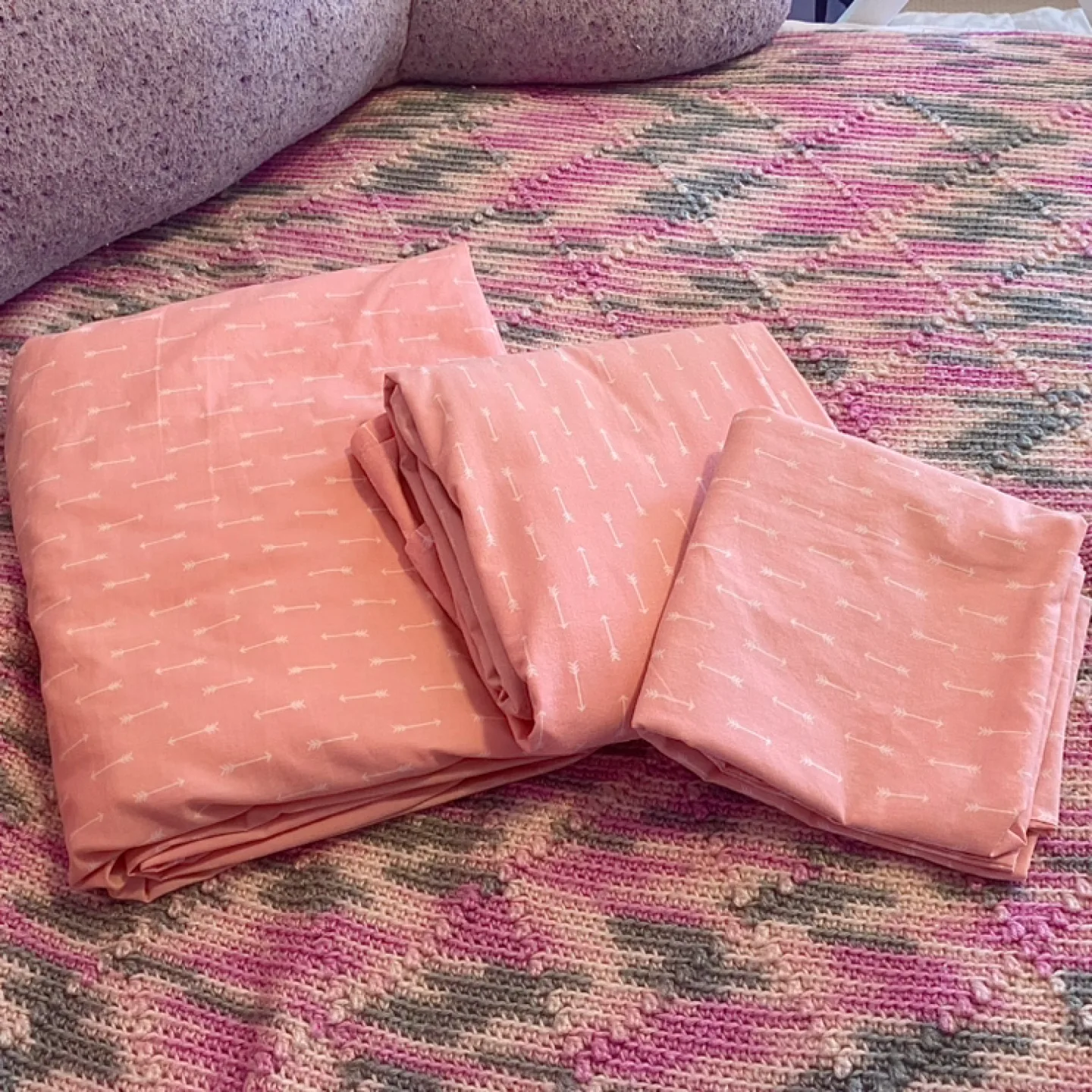 Pink Arrow Print Twin Sheet Set thumbnail