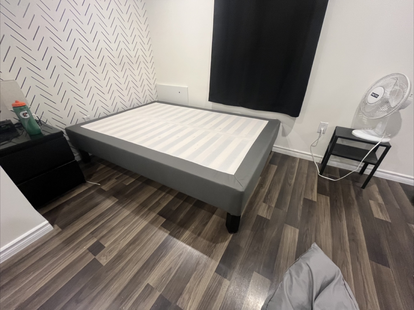 SOLD PPU: IKEA LYNGÖR Bed Frame with Legs - Full Size