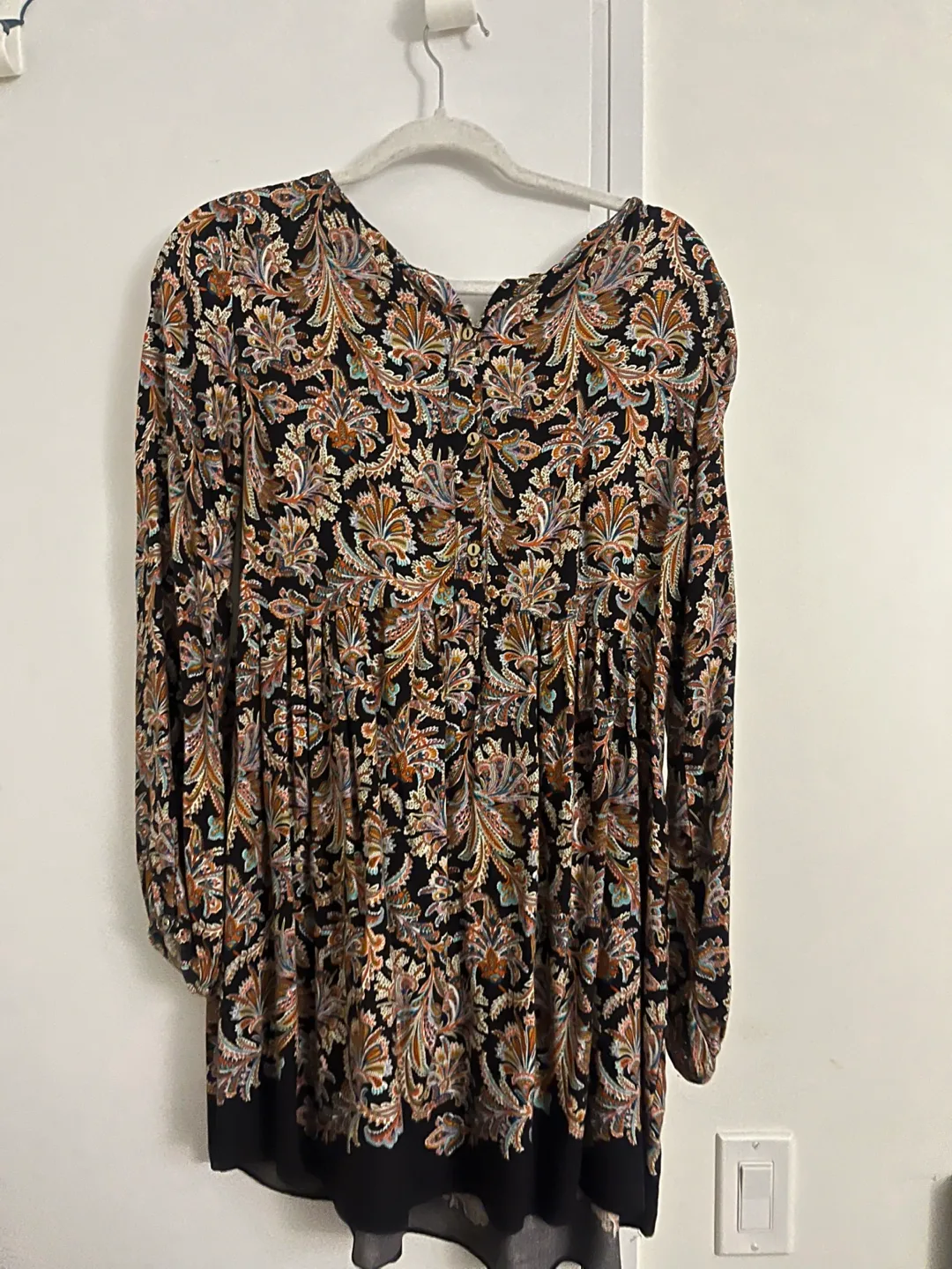 Women's clothing bundle thumbnail