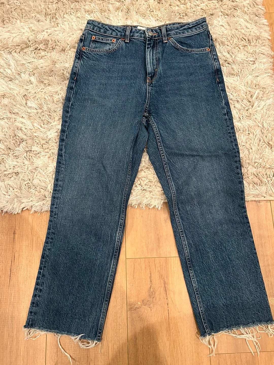 Topshop Straight Leg Jeans - Size W28/L32 image indicator(3)