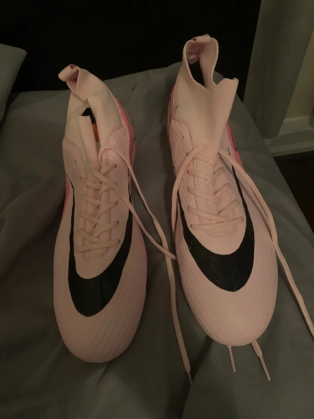 Nike Mercurial Vapor 14 Academy Pink Soccer Cleats thumbnail