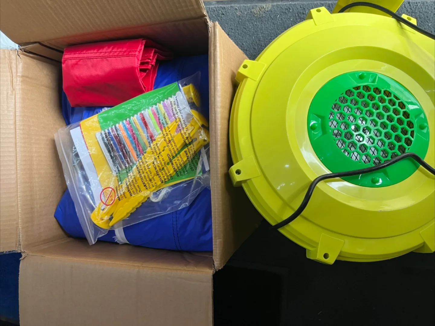 Inflatable Bounce House with Slide image indicator(2)