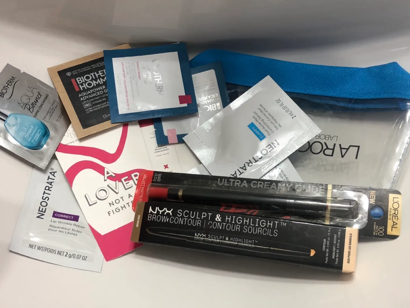 🏒FREE NYX Sculpt & Highlight Brow Contour Pencil thumbnail