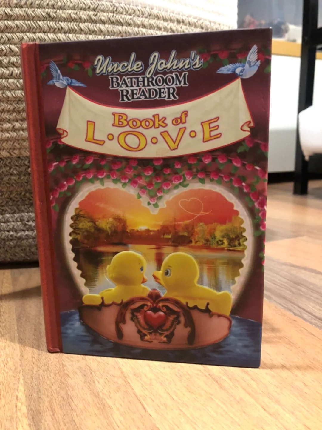 Uncle John's Bathroom Reader Book of L.O.V.E. thumbnail