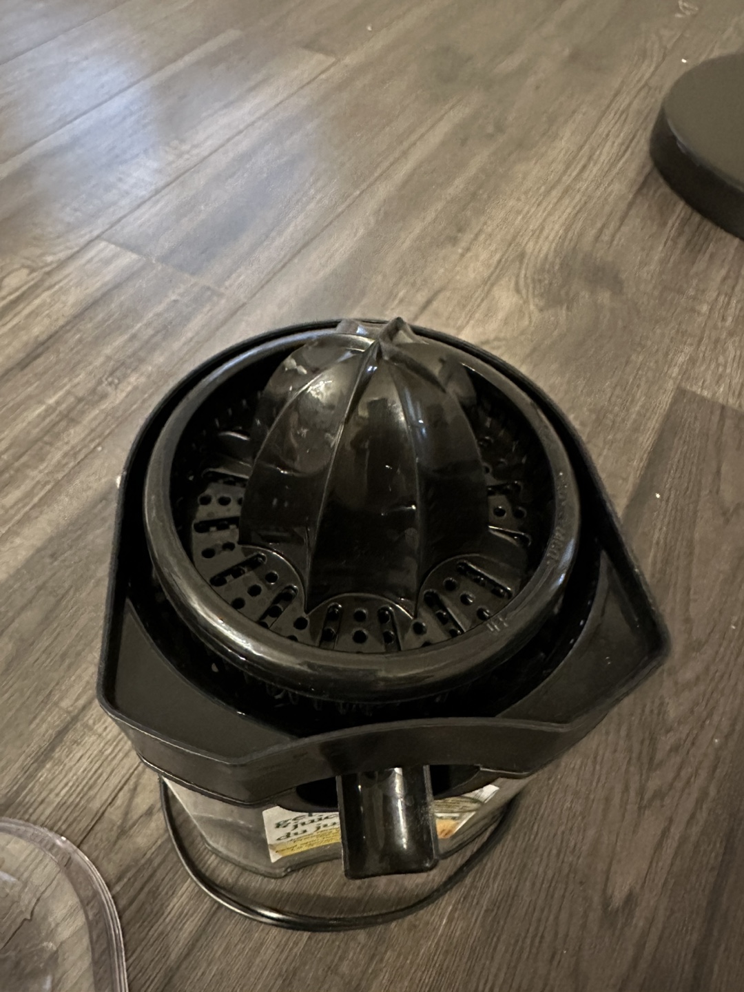 Cuisinart Citrus Juicer - photo 2