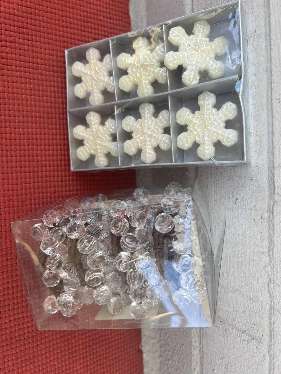 Snowflake Candles & Crystal Garland - Festive Holiday Decor - photo 2