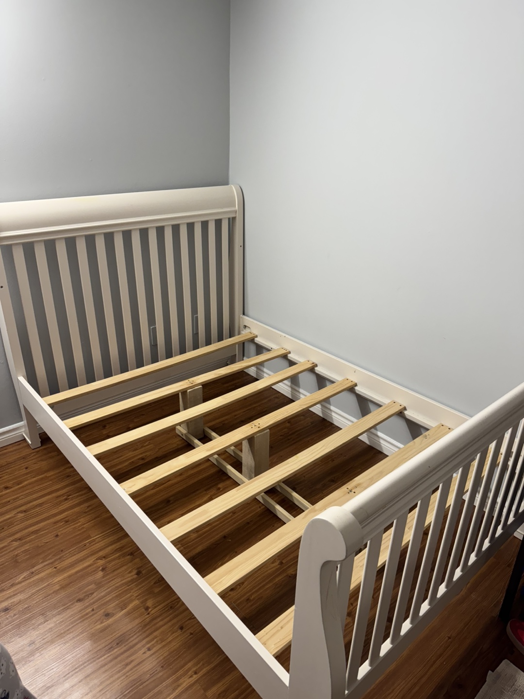 White Sleigh Bed Frame double size - photo 3