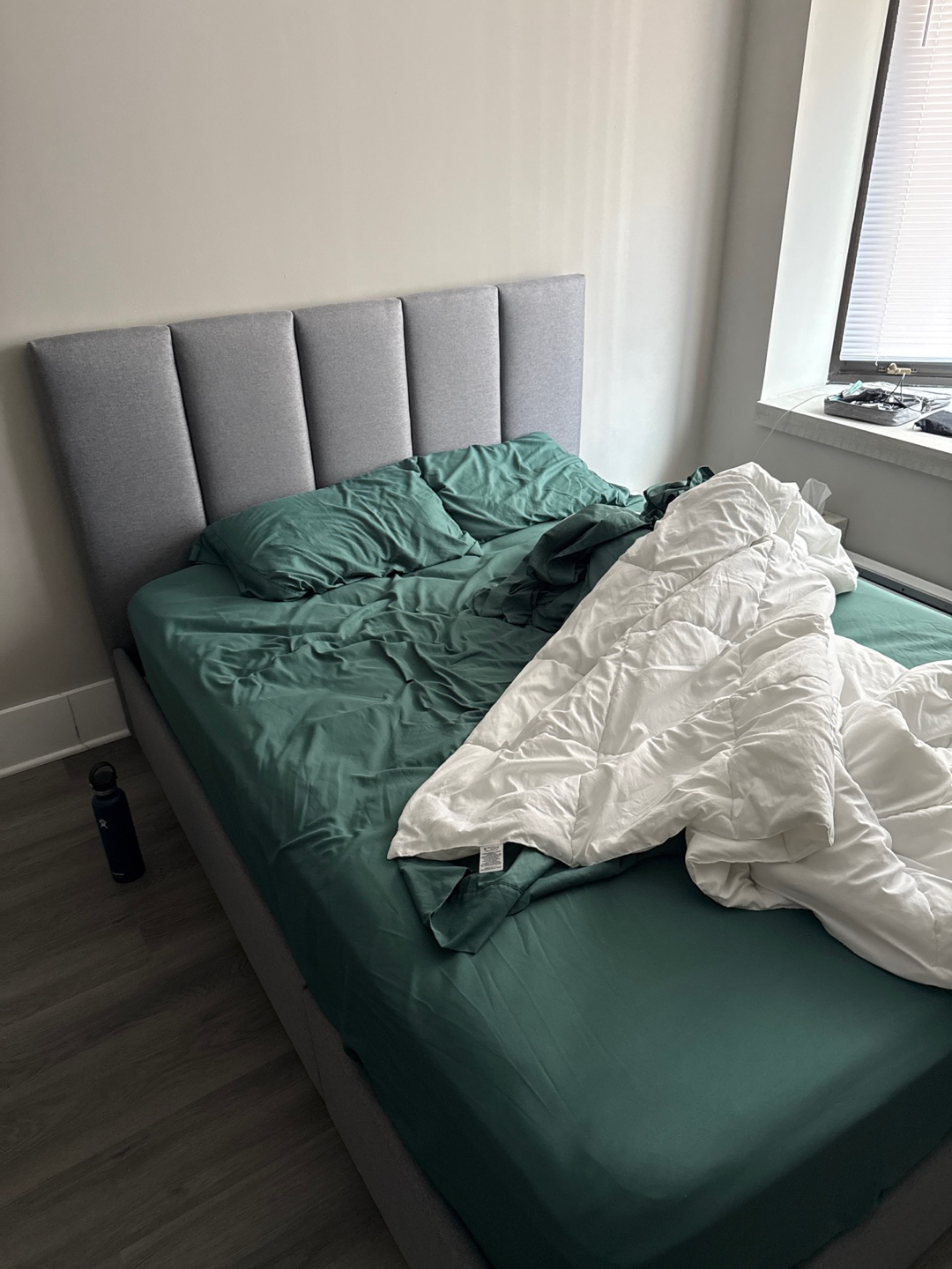 NEW Queen Bed Witg Storage Bed Frame - Gray
