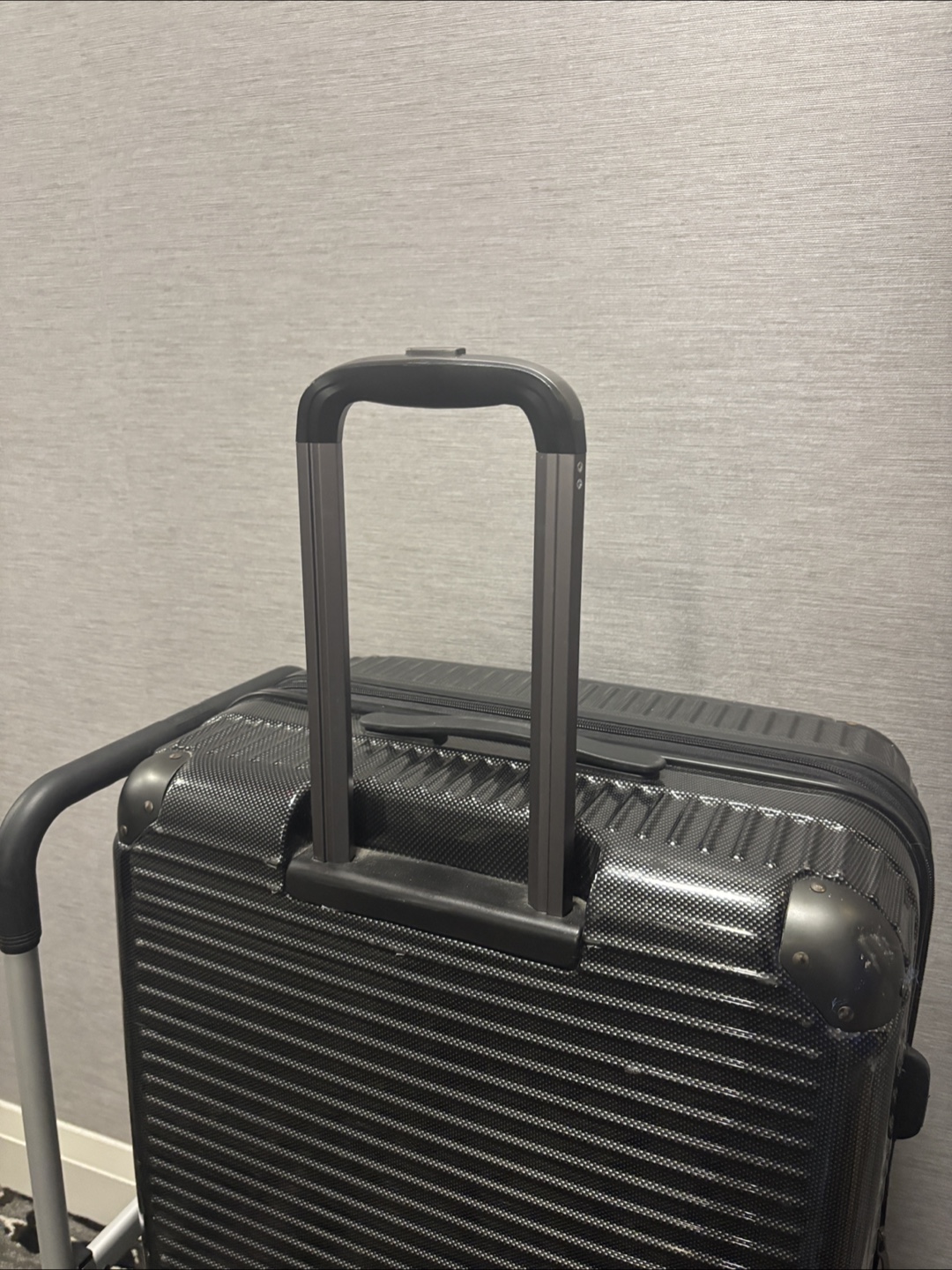 Large Black Suitcase with Wheels - photo 3