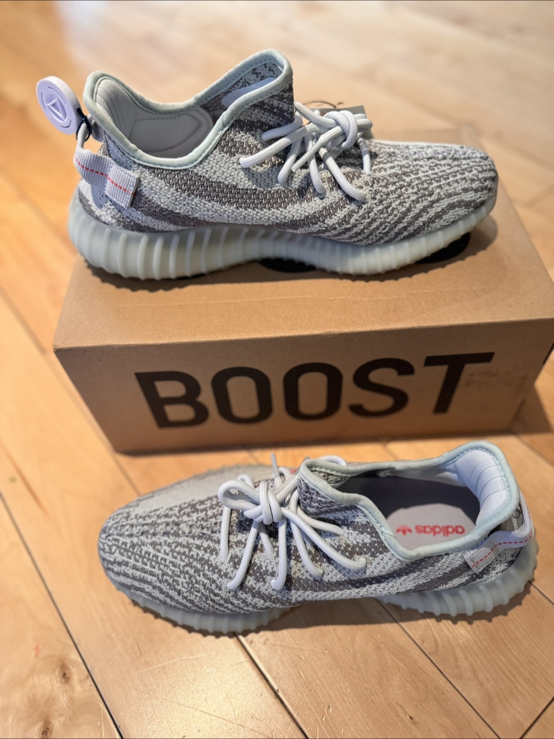 Adidas Yeezy Boost 350 V2 Sneakers - Size 9.5 US - photo 2