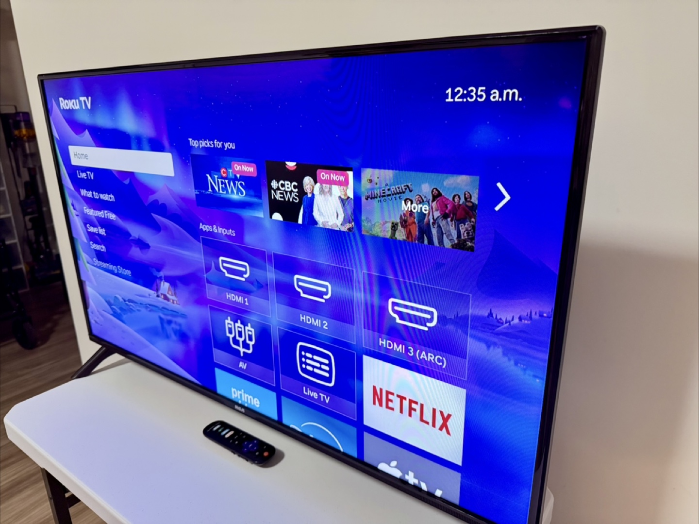 RCA 40" Roku TV - LED HDTV - photo 2