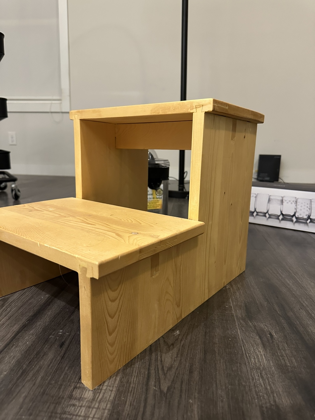 Wooden Two-Step Stool/Portable Stairs - photo 3