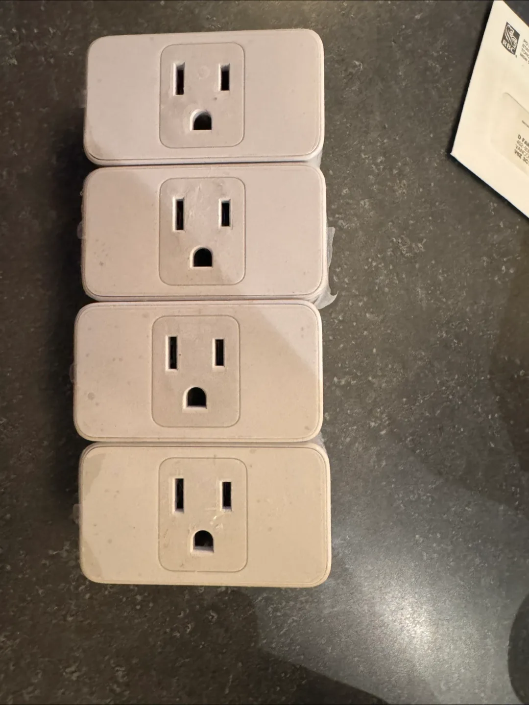 Meross smart plugs for smart home thumbnail