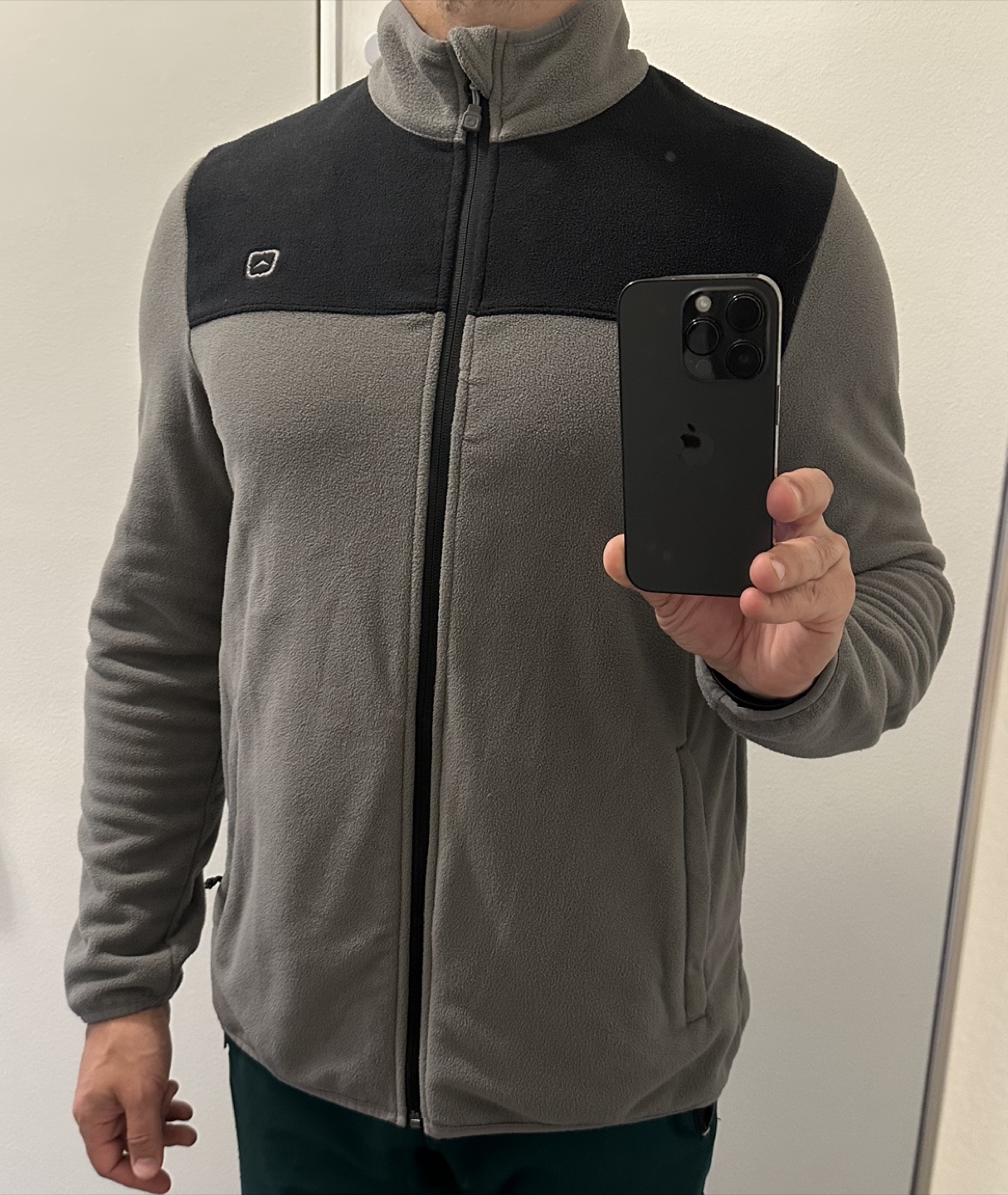 Outbound Men's Fleece Jacket - Size Large