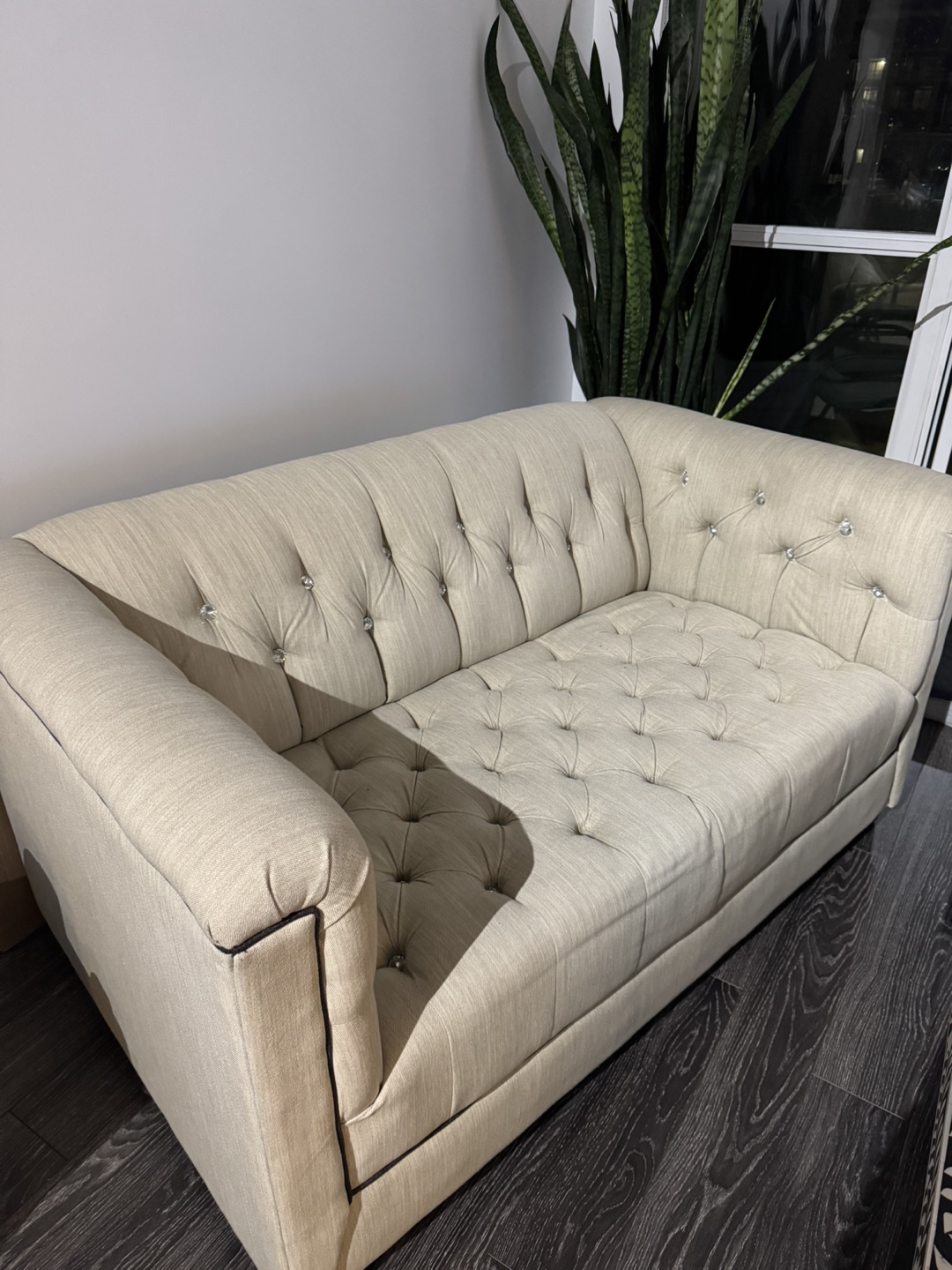 Beige Button-Tuft Loveseat