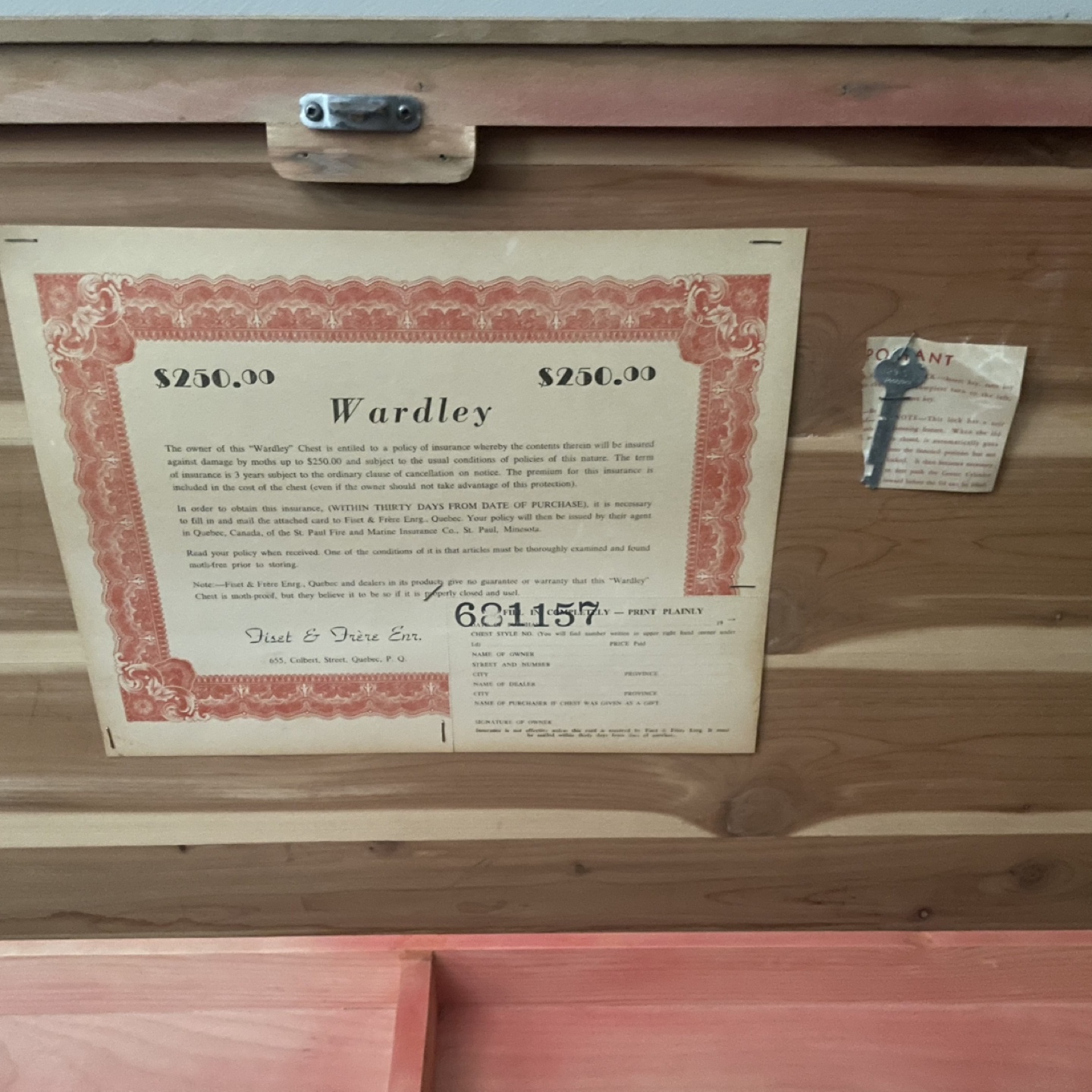 Vintage Wardley Cedar Chest w Key Mid-Century Storage - photo 4