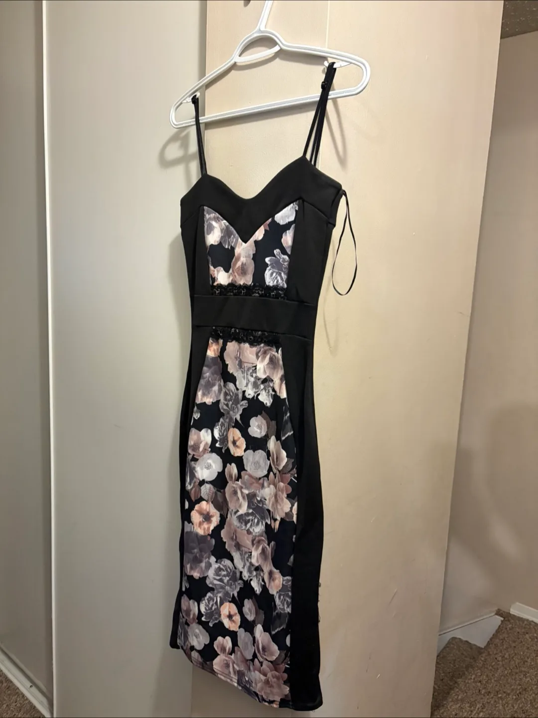 Gorgeous Floral Midi Dress thumbnail