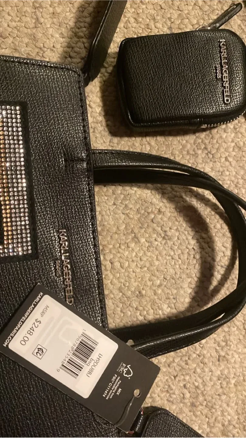 Karl Lagerfield Purses image indicator(7)