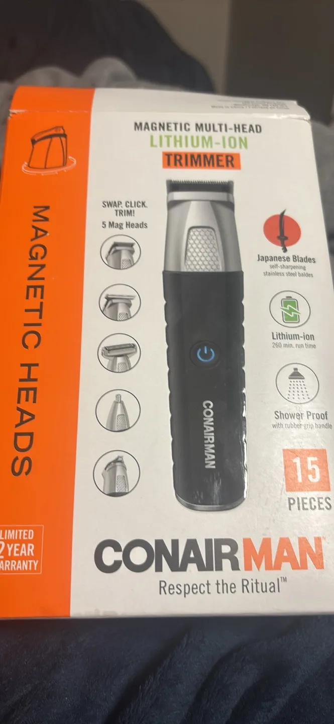 Conairman Magnetic Multi-Head Lithium-Ion Trimmer - 15 Pieces thumbnail