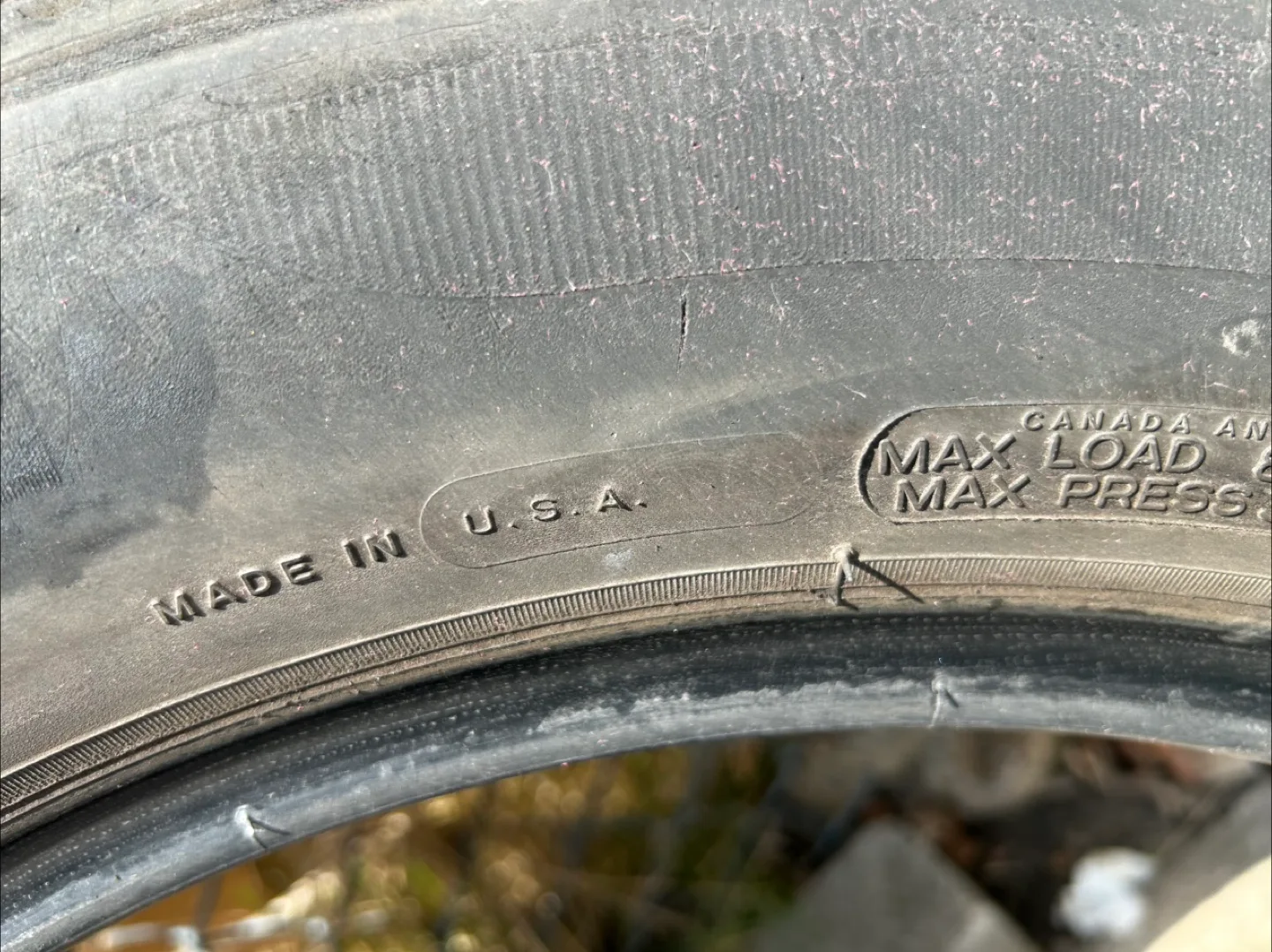 Used Michelin Radial X 225/60R18 100H Tires image indicator(9)