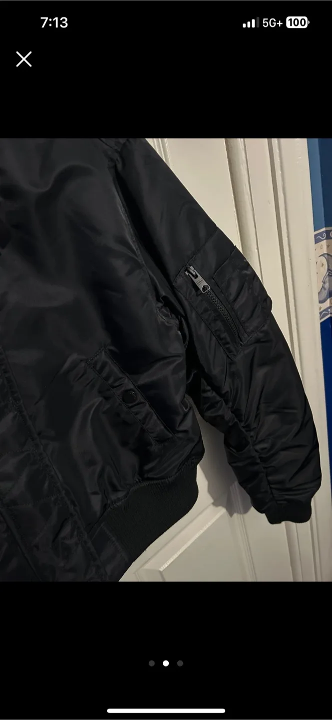 Garage Black Bomber Jacket Size Small image indicator(2)