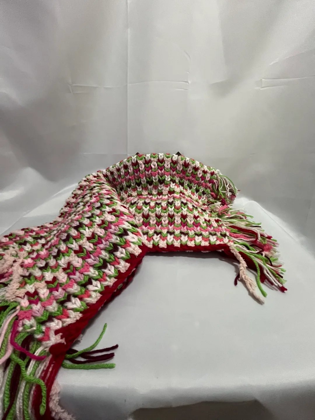 Hand-Knit Infant Blanket - Pink Tones (2) image indicator(3)