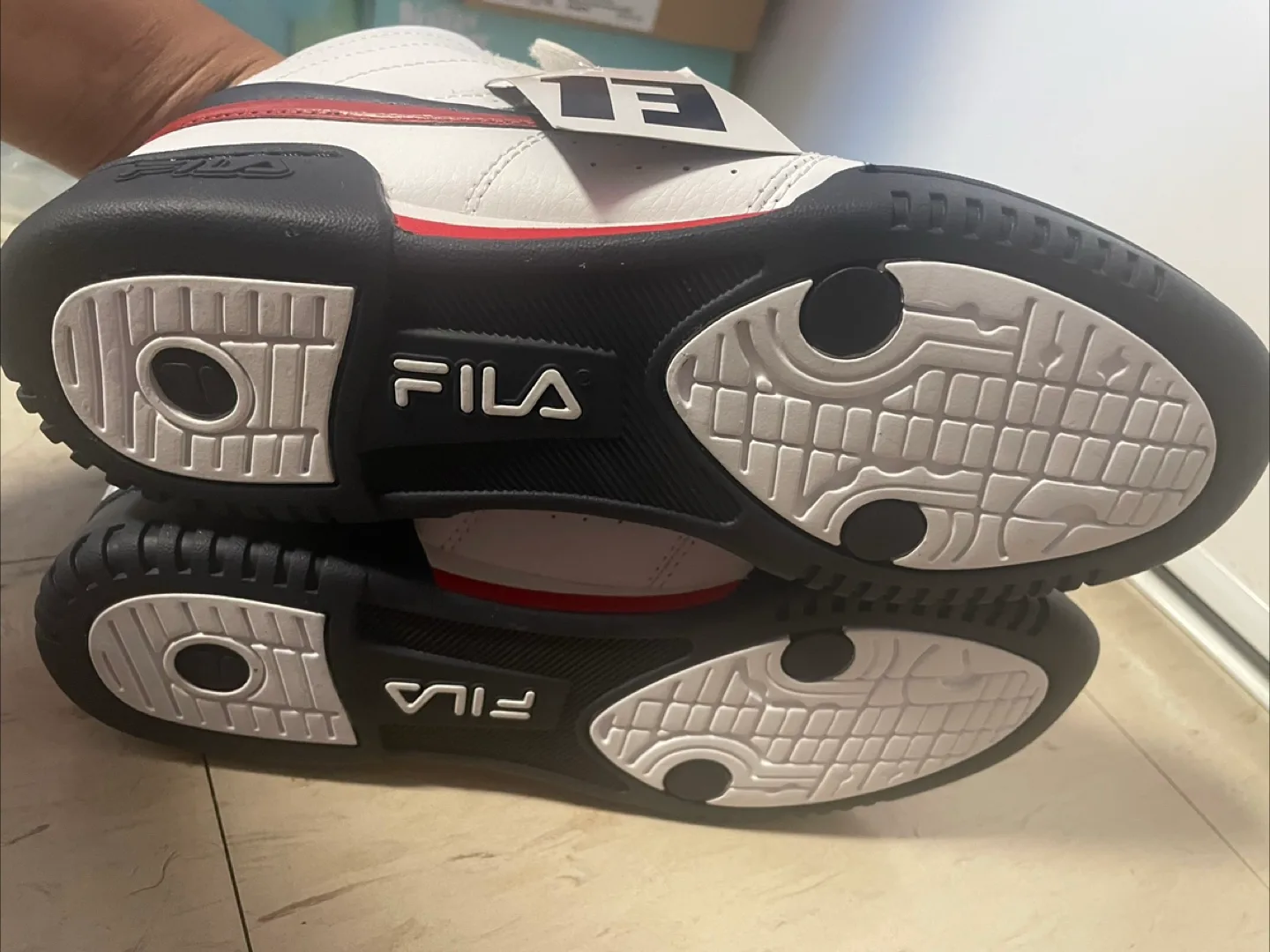 Fila Kids' White High-Top Sneakers 6.5 image indicator(3)