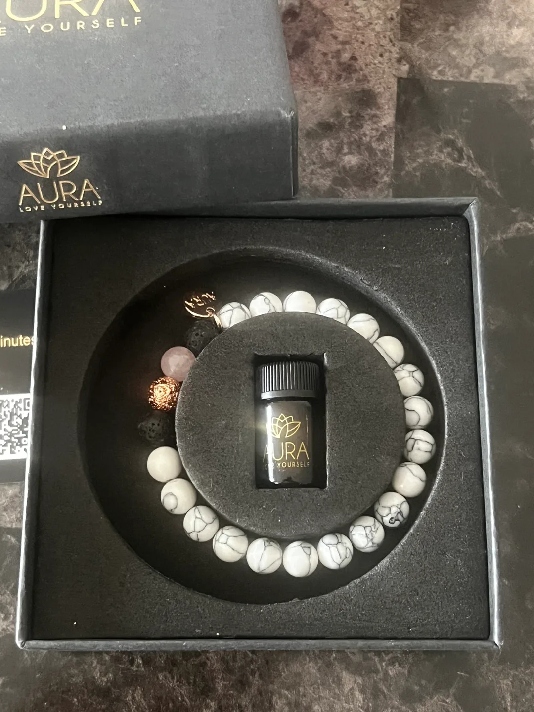 Aura Love Yourself Diffuser Bracelet - Pink Zebra image indicator(5)