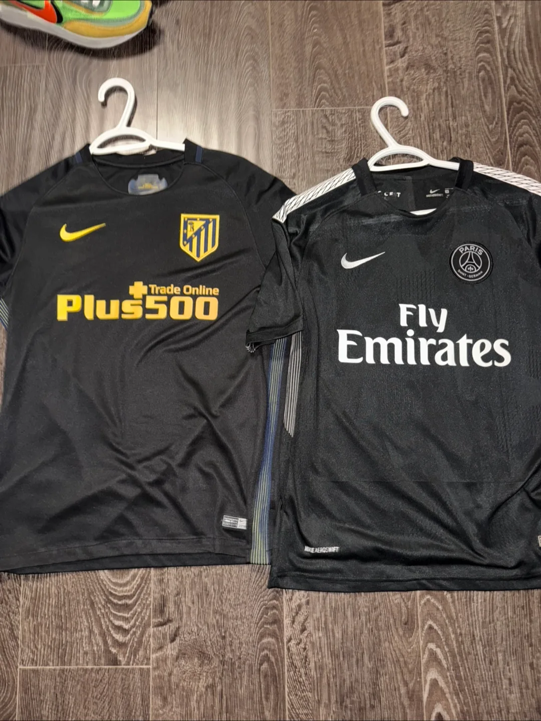 Griezmann and Neymar Jr jerseys thumbnail