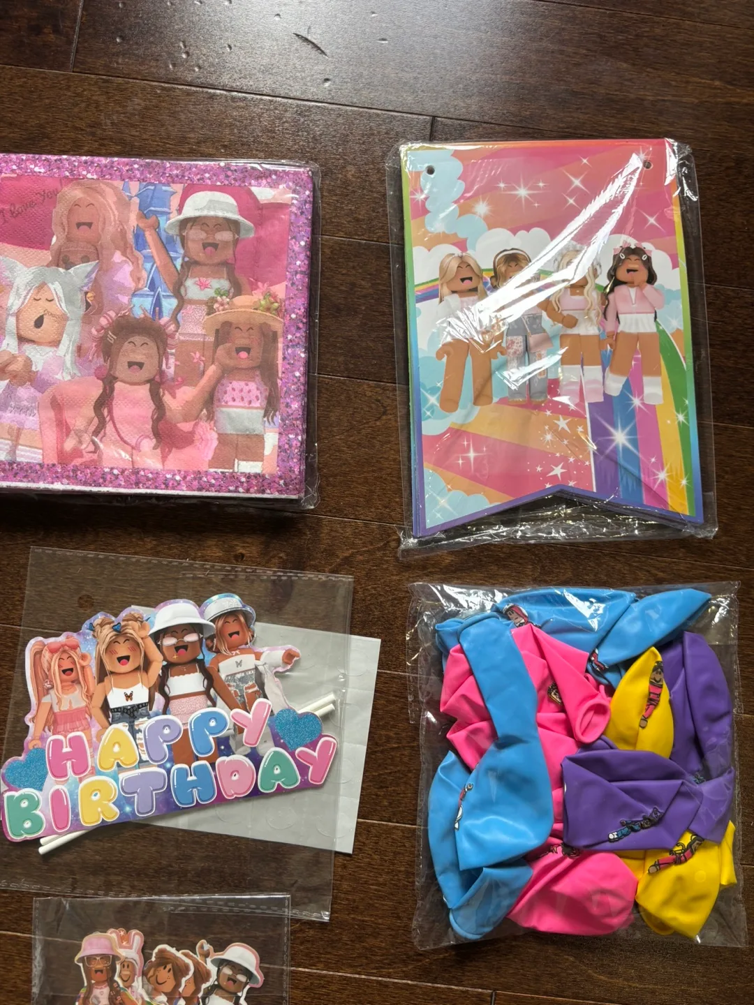 Roblox Girls Birthday Party Supplies Bundle image indicator(3)