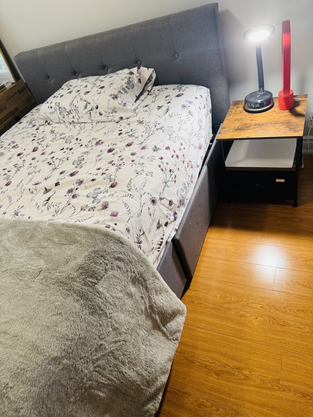 Double/full bed with storage and Mattress - photo 3