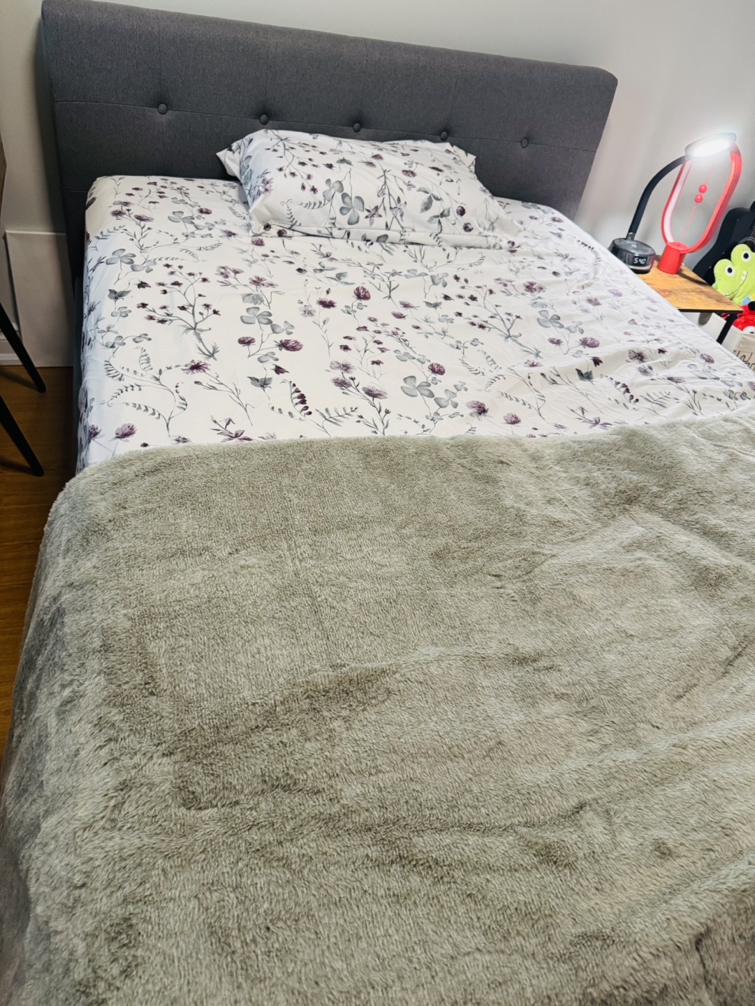 Double/full bed with storage and Mattress - photo 2