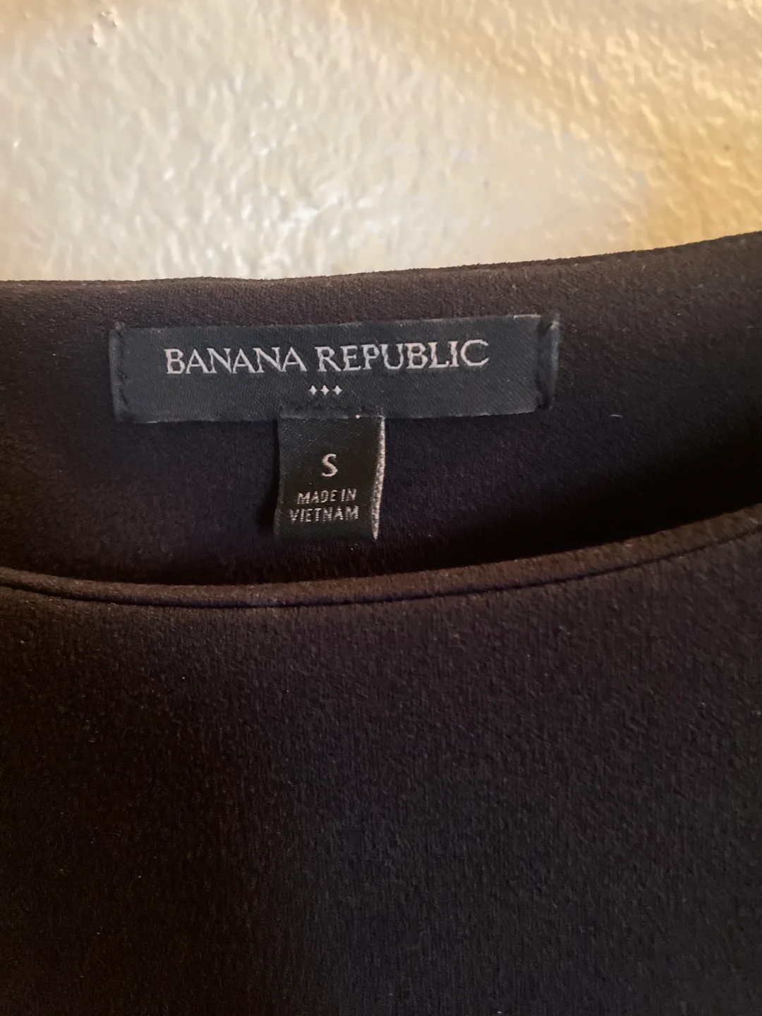 Banana Republic Black Puff Sleeve Blouse - Size Small image indicator(2)