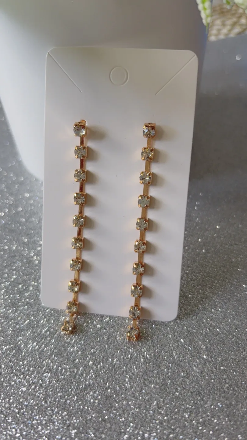 Gold Rhinestone Dangle Earrings image indicator(2)