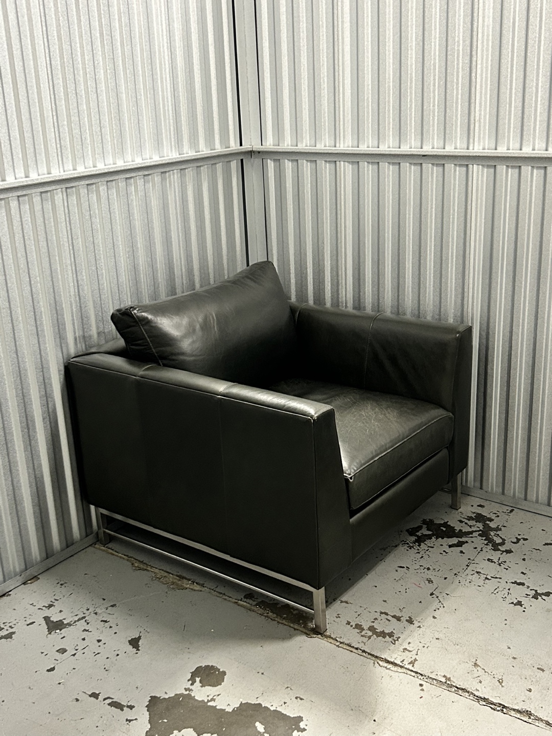 Crate & Barrel Top-Grain Genuine Leather Chair