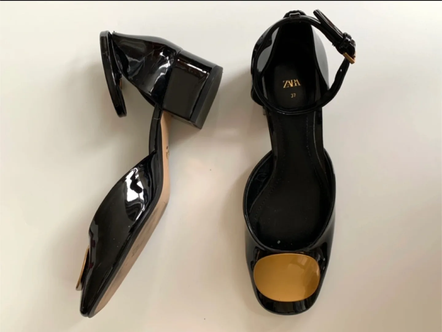 Zara embellished block heel shoes thumbnail
